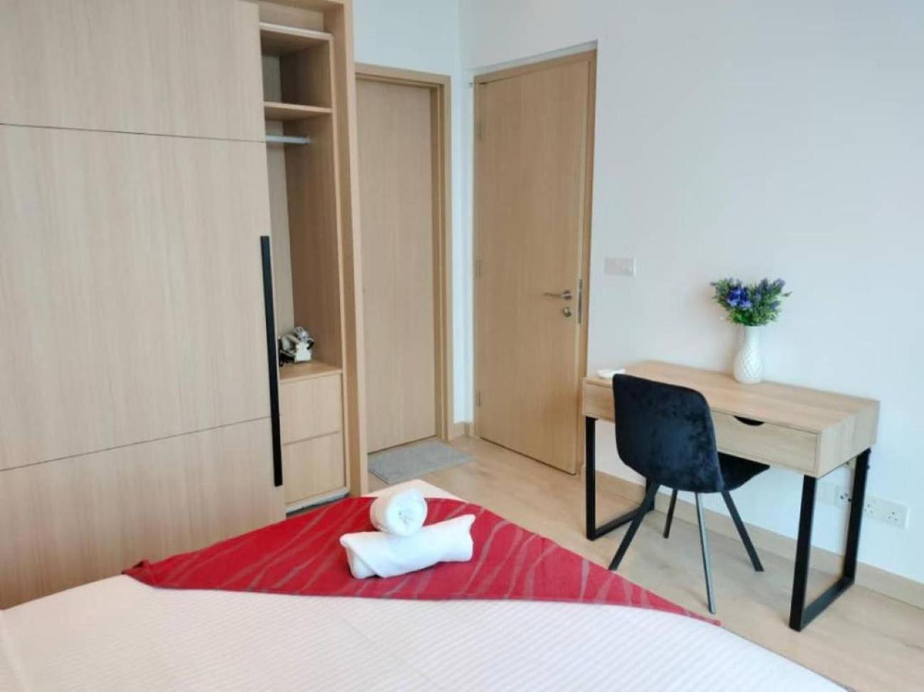 The Luxe Colony Klcc By Sky Pool Apartment Kuala Lumpur Bagian luar foto