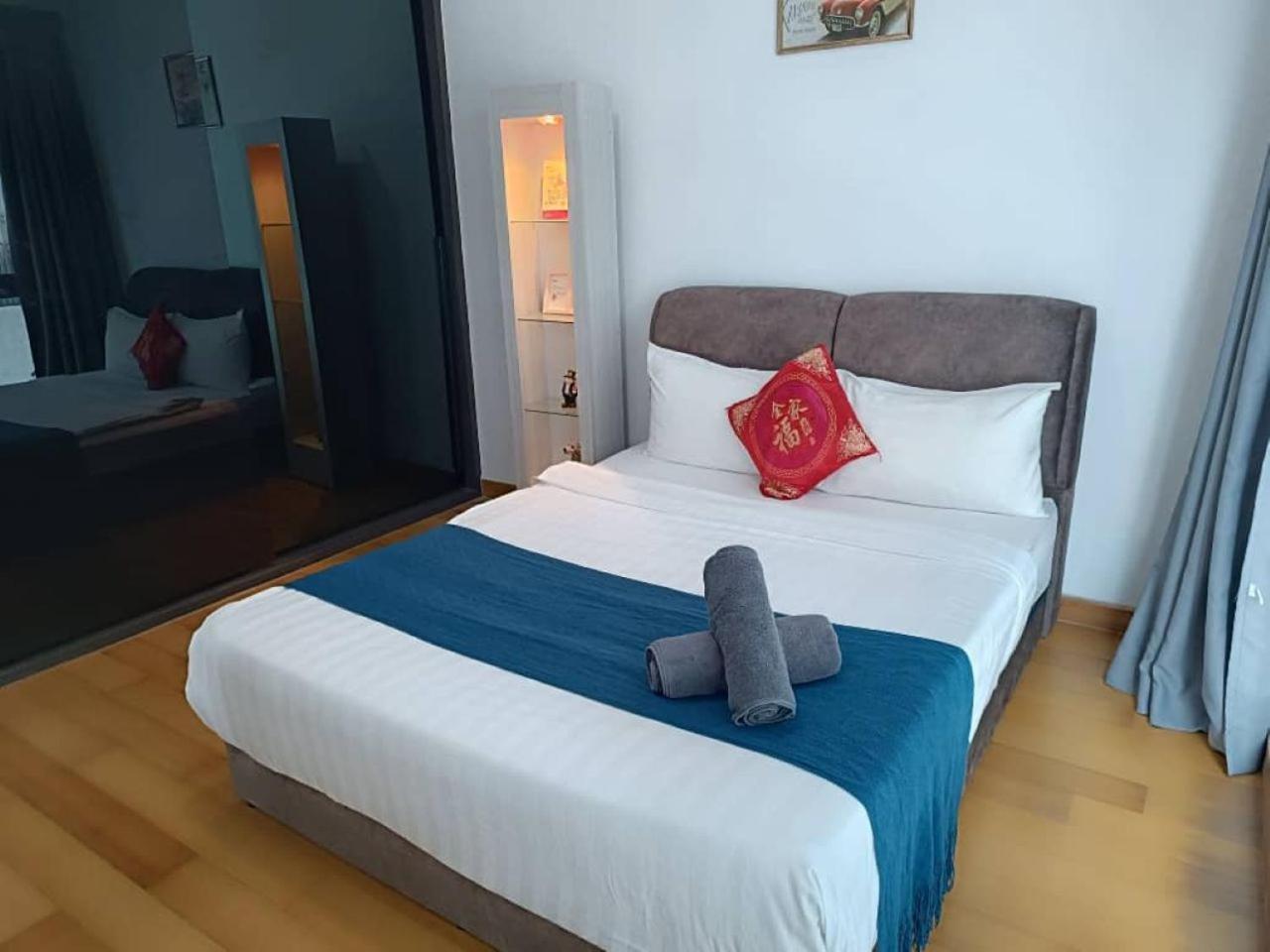 The Luxe Colony Klcc By Sky Pool Apartment Kuala Lumpur Bagian luar foto